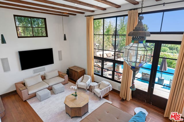9140 St Ives Drive, Los Angeles, CA 90069 — photo 24 of 74
