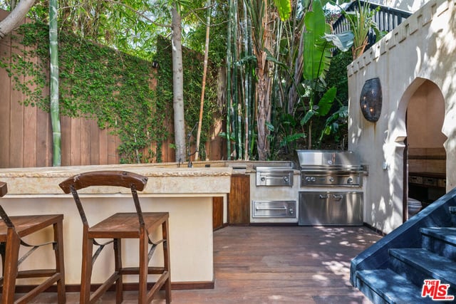 9140 St Ives Drive, Los Angeles, CA 90069 — photo 45 of 74