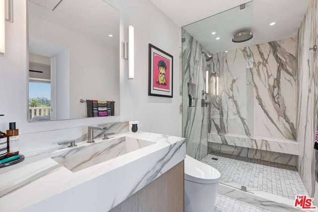 999 N Doheny Drive 601, West Hollywood, CA 90069 — photo 14 of 28
