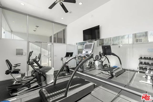 999 N Doheny Drive 601, West Hollywood, CA 90069 — photo 26 of 28