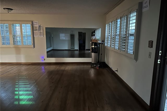 1424 W 113th, Los Angeles, CA 90047 — photo 20 of 20
