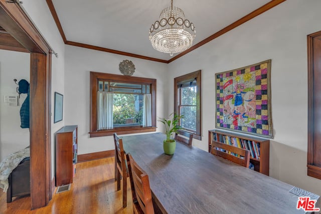 1812 S Bronson Avenue, Los Angeles, CA 90019 — photo 17 of 48