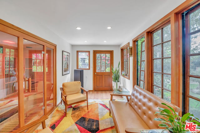 1812 S Bronson Avenue, Los Angeles, CA 90019 — photo 41 of 48