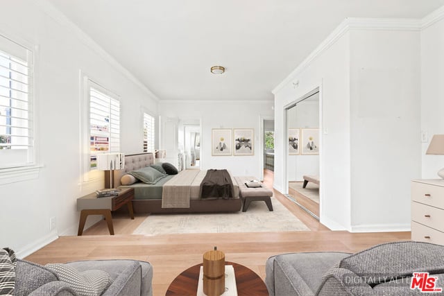 570 S Van Ness Avenue, Los Angeles, CA 90020 — photo 24 of 34