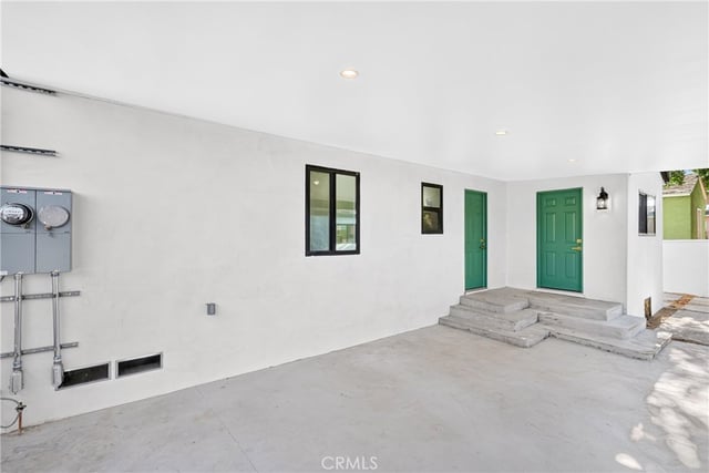 2106 W 94th Pl, Los Angeles, CA 90047 — photo 29 of 51