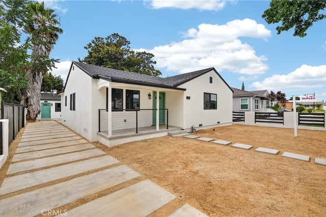 2106 W 94th Pl, Los Angeles, CA 90047 — photo 44 of 51