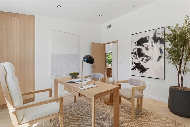 5500 Fenwood, Woodland Hills, CA 91367 — photo 27 of 73