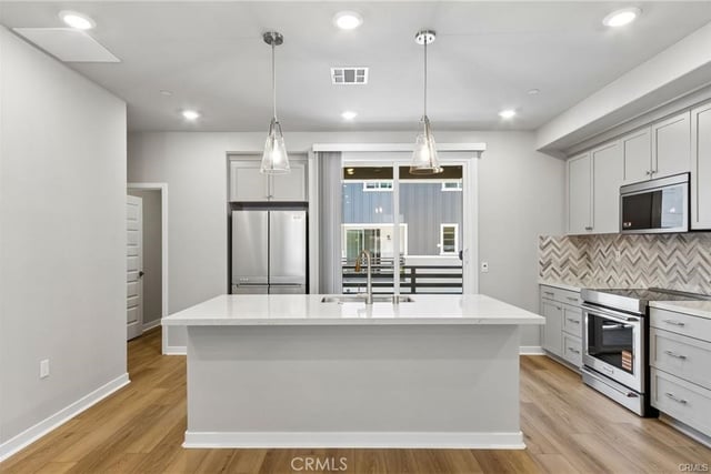 1477 Reef Ln, San Pedro, CA 90732 — photo 10 of 26