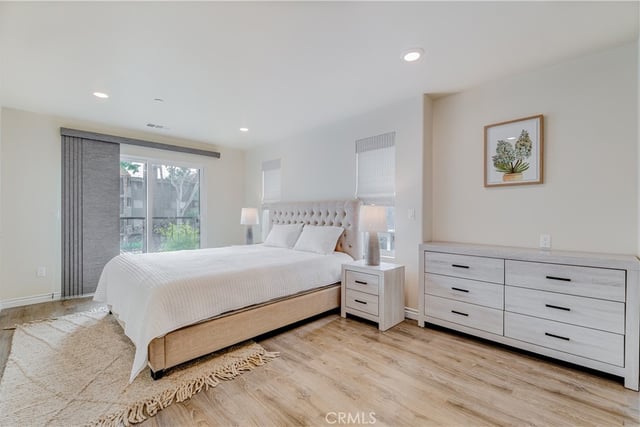 355 E California 3, Pasadena, CA 91106 — photo 17 of 36