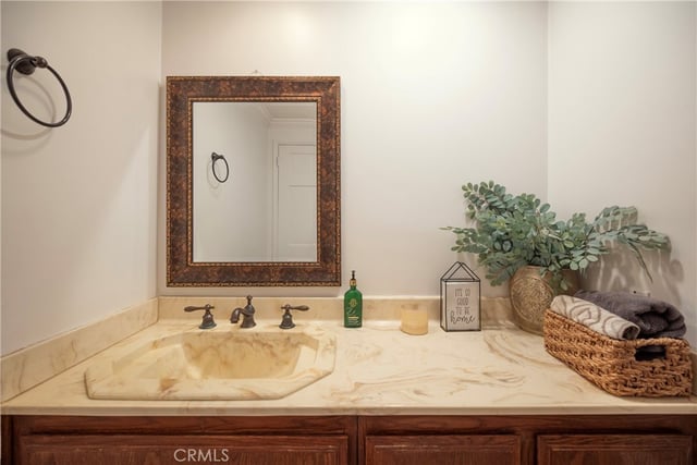 24420 Victory 06, West Hills, CA 91367 — photo 13 of 39