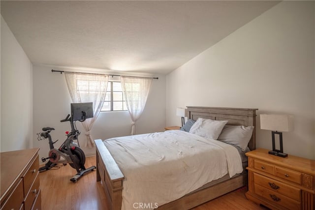 24420 Victory 06, West Hills, CA 91367 — photo 24 of 39