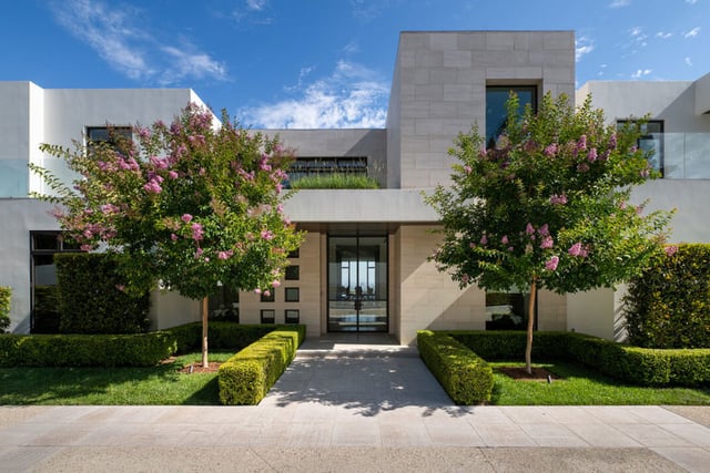 9966 Beverly Grove Drive, Beverly Hills, CA 90210 — photo 8 of 45