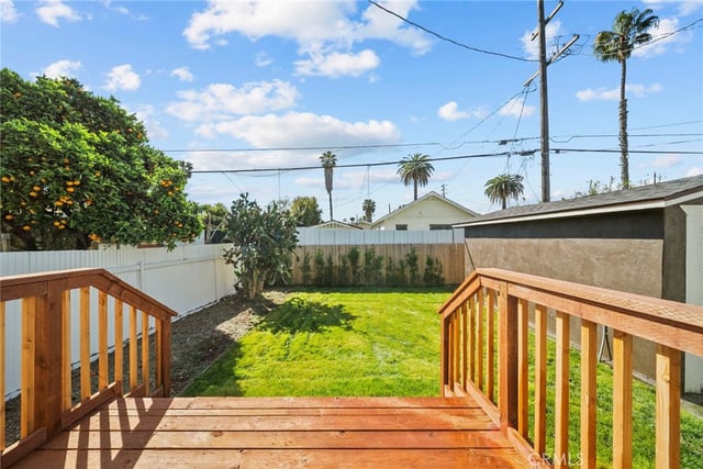 1848 Middleton, Los Angeles, CA 90062 — photo 28 of 34