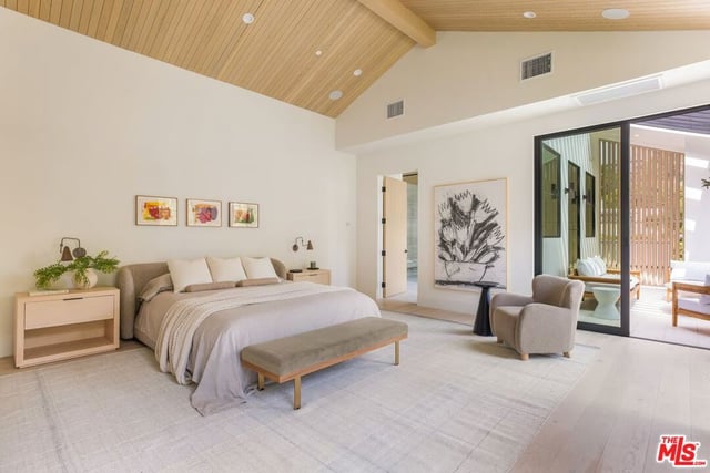 1749 Mandeville Lane, Los Angeles, CA 90049 — photo 38 of 74