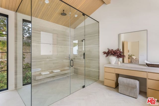 1749 Mandeville Lane, Los Angeles, CA 90049 — photo 40 of 74
