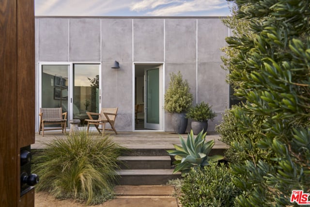 741 Brooks Avenue, Venice, CA 90291 — photo 16 of 16