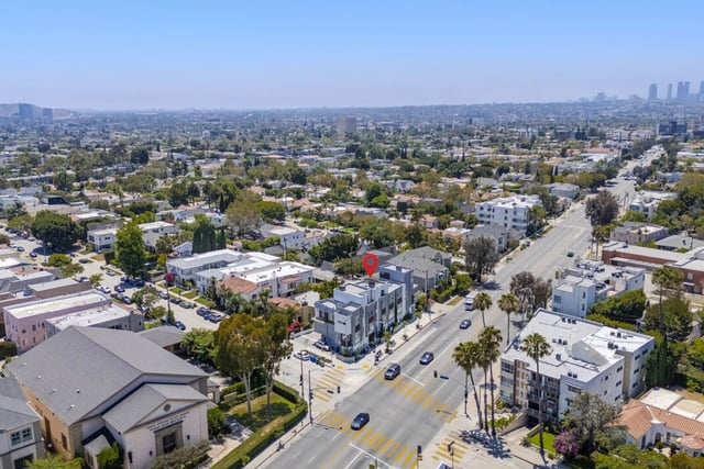 5504 W Olympic Boulevard, Los Angeles, CA 90036 — photo 30 of 35