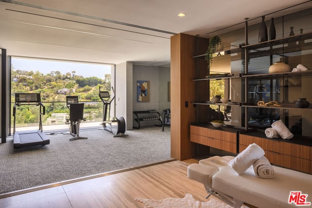 11005 Bellagio Place, Los Angeles, CA 90077 — photo 21 of 30