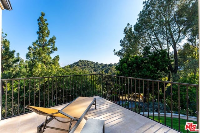12750 Mulholland Drive, Beverly Hills, CA 90210 — photo 19 of 36