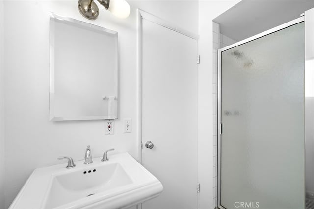 10540 W Olympic Boulevard, Los Angeles, CA 90064 — photo 23 of 54