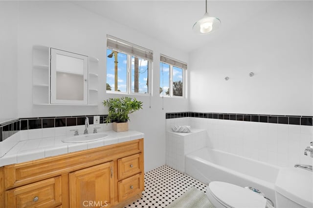 10540 W Olympic Boulevard, Los Angeles, CA 90064 — photo 26 of 54