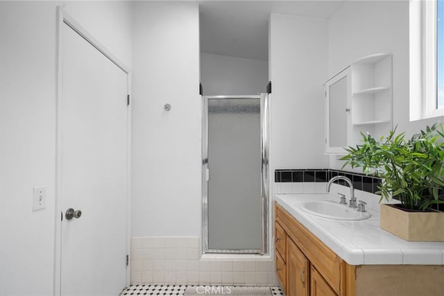 10540 W Olympic Boulevard, Los Angeles, CA 90064 — photo 27 of 54