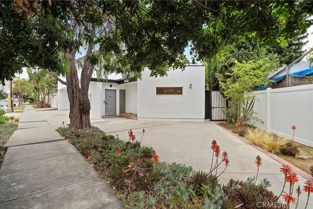 10540 W Olympic Boulevard, Los Angeles, CA 90064 — photo 3 of 54