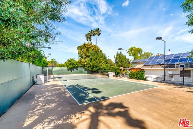5441 Calvin Avenue, Tarzana, CA 91356 — photo 35 of 37