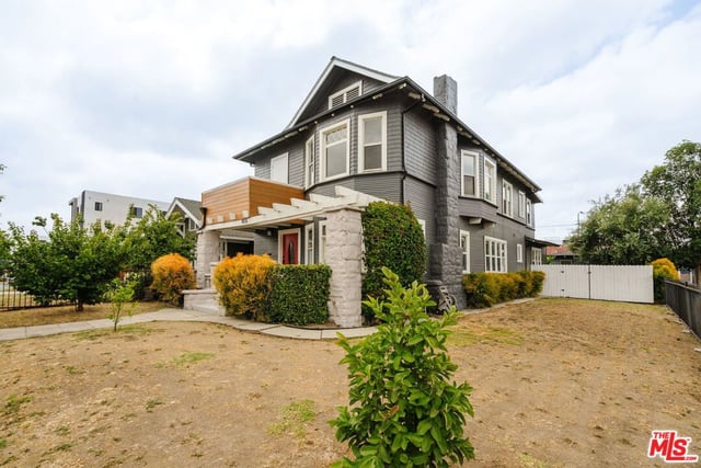 1476 W 37th Drive, Los Angeles, CA 90018 — photo 3 of 67