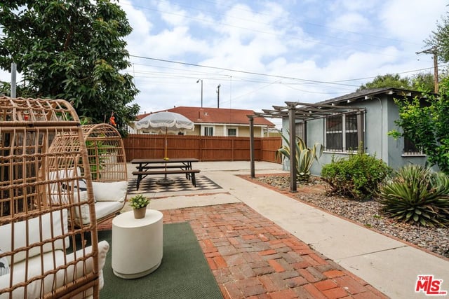 1476 W 37th Drive, Los Angeles, CA 90018 — photo 56 of 67