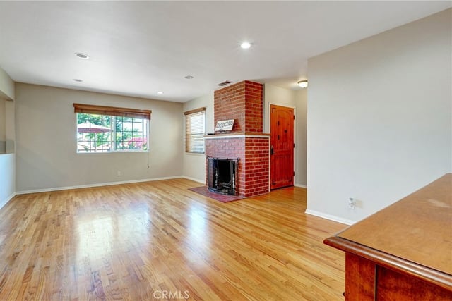 2800 Jolley Drive, Burbank, CA 91504 — photo 7 of 24
