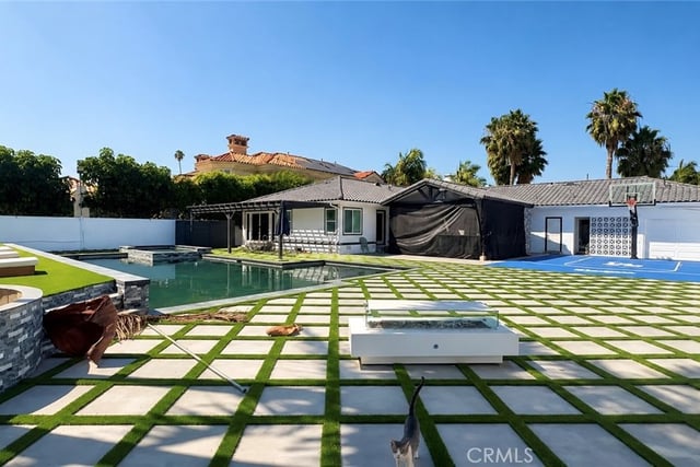 8346 Lexington, Downey, CA 90241 — photo 12 of 39