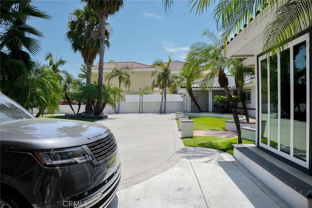 8346 Lexington, Downey, CA 90241 — photo 2 of 39