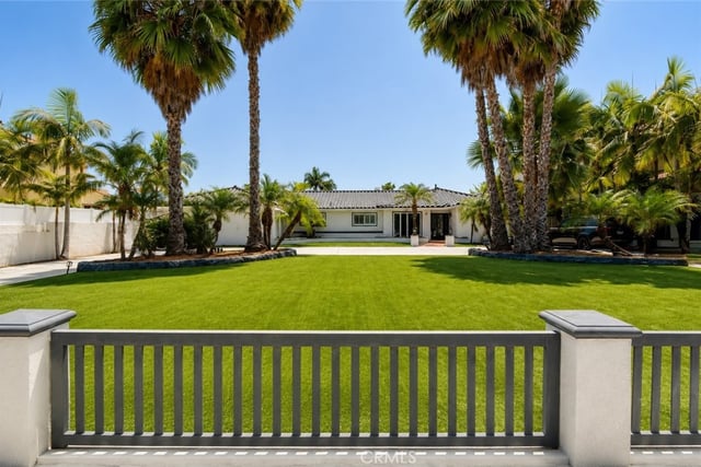 8346 Lexington, Downey, CA 90241 — photo 6 of 39