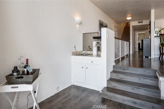 3513 S Kerckhoff Avenue, San Pedro, CA 90731 — photo 12 of 70
