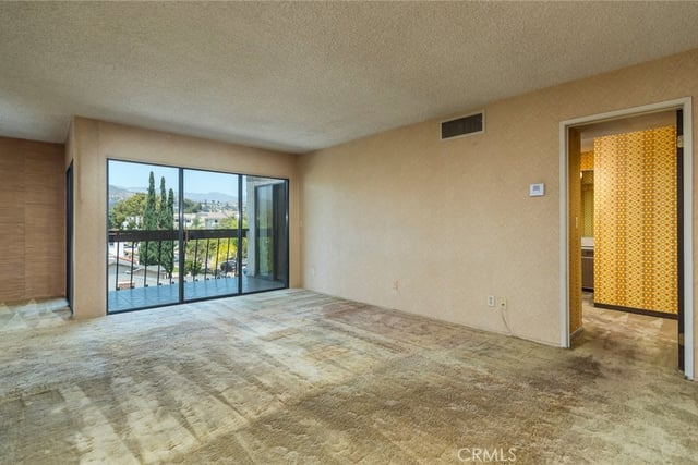 515 N Jackson 314, Glendale, CA 91206 — photo 3 of 28