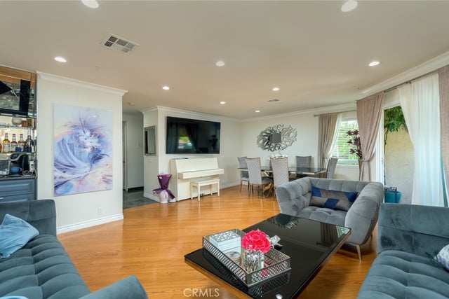 1421 5th Street 1, Glendale, CA 91201 — photo 2 of 30