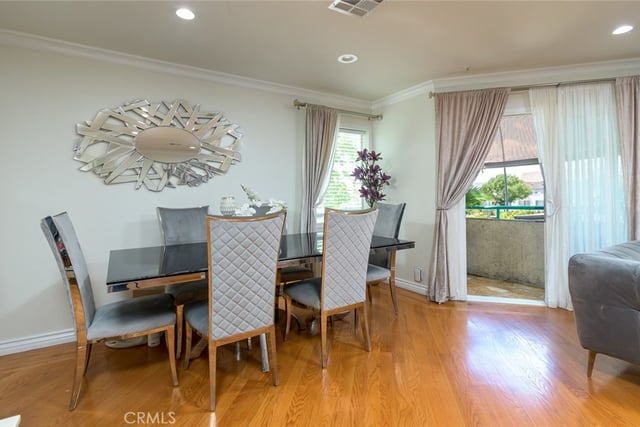 1421 5th Street 1, Glendale, CA 91201 — photo 5 of 30