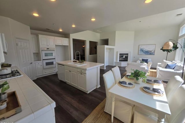 3404 Dunkirk Drive, Oxnard, CA 93035 — photo 4 of 18