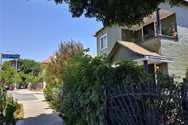 702 S Soto, Los Angeles, CA 90023 — photo 23 of 26