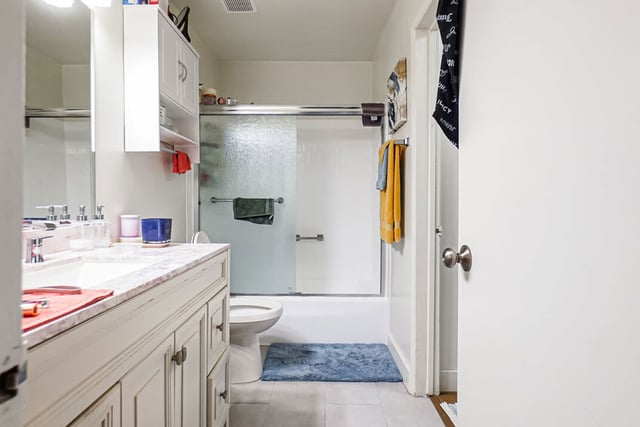 6151 Canterbury Drive 103, Culver City, CA 90230 — photo 13 of 23