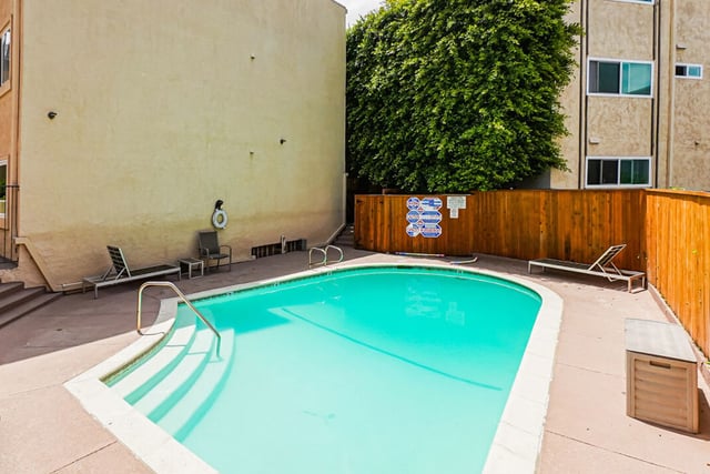 6151 Canterbury Drive 103, Culver City, CA 90230 — photo 20 of 23