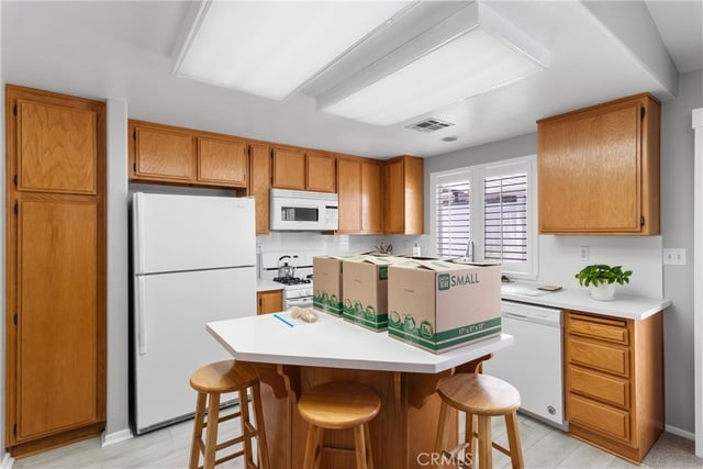40133 Casillo, Palmdale, CA 93550 — photo 14 of 26