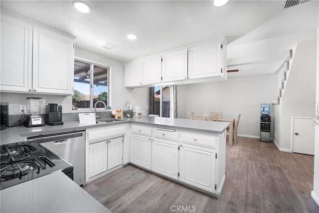 5347 E Avenue R11, Palmdale, CA 93552 — photo 10 of 34