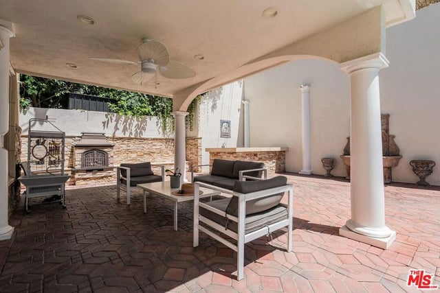 18248 Rosita Street, Los Angeles, CA 91356 — photo 30 of 35