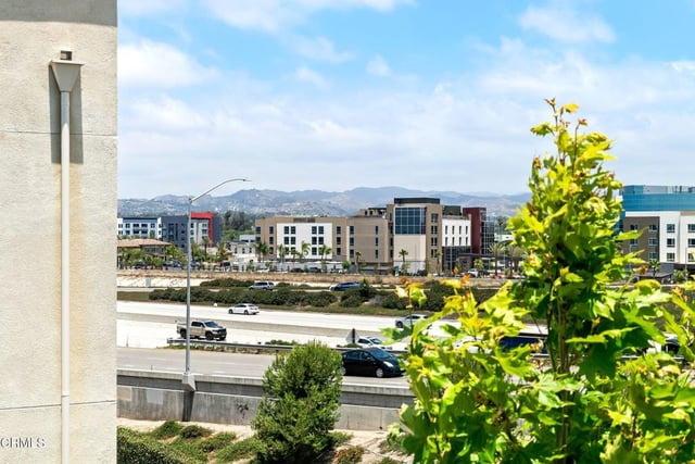 2810 Wagon Wheel Road 402, Oxnard, CA 93036 — photo 26 of 70