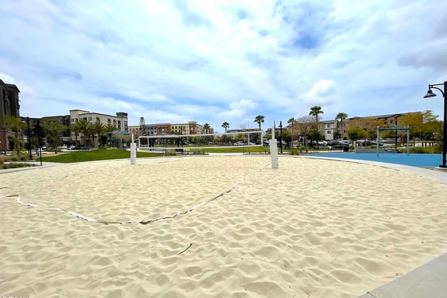 2810 Wagon Wheel Road 402, Oxnard, CA 93036 — photo 45 of 70