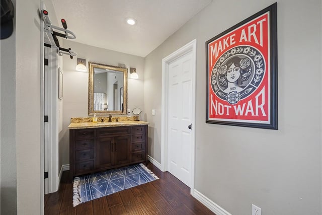 5738 Skyview Way Unit B, Agoura Hills, CA 91301 — photo 17 of 28