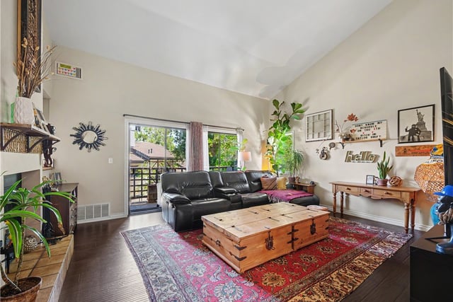 5738 Skyview Way Unit B, Agoura Hills, CA 91301 — photo 6 of 28