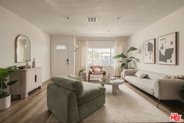 13126 Terra Bella Street, Pacoima, CA 91331 — photo 4 of 22